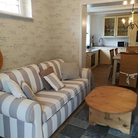 Ferienwohnung Pelzer "To Huus" ครุมเฮิร์น ภายนอก รูปภาพ